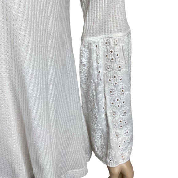 Free People Parisian Nights white long sleeve Boho embroidered top size XS Xsmal - Picture 10 of 12